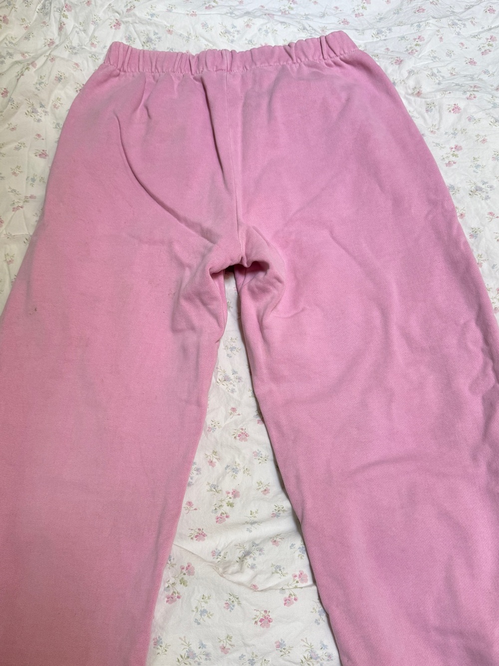 Brandy Melville OG Bubblegum Pink Rosa Sweatpants - Picture 2 of 5